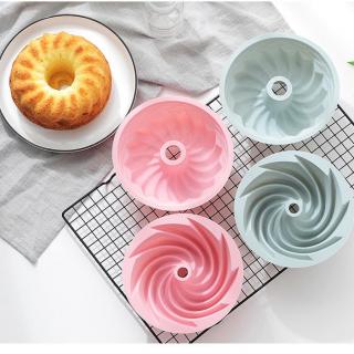 Chiffon cake mold